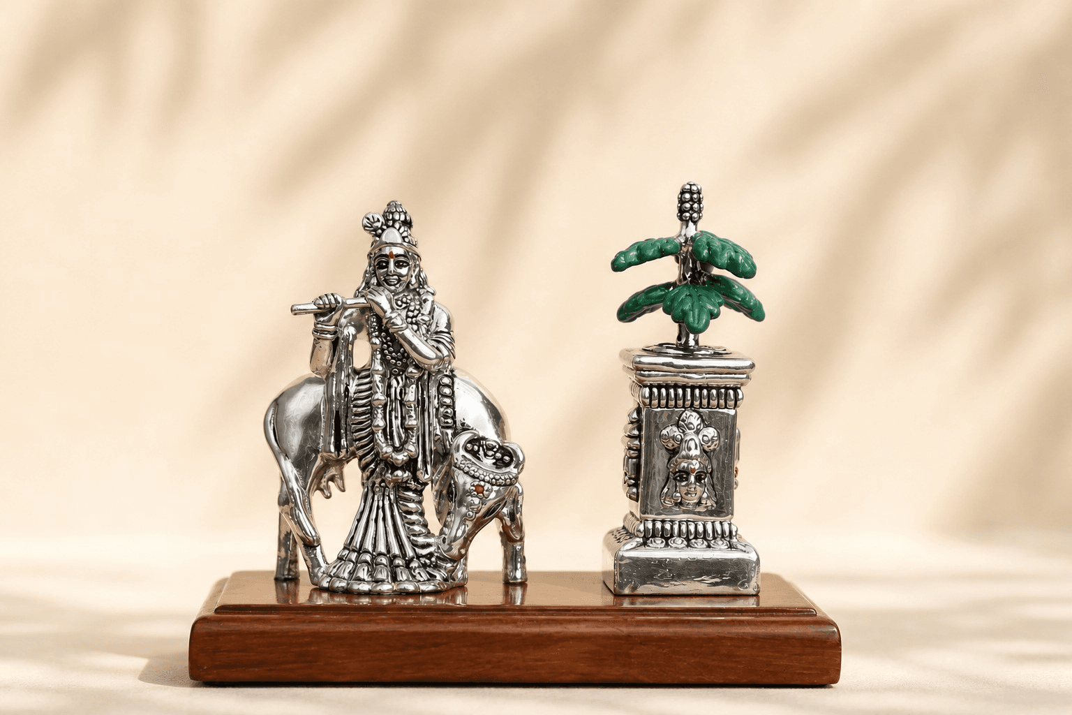 KRISHNA WITH TULSI SET
