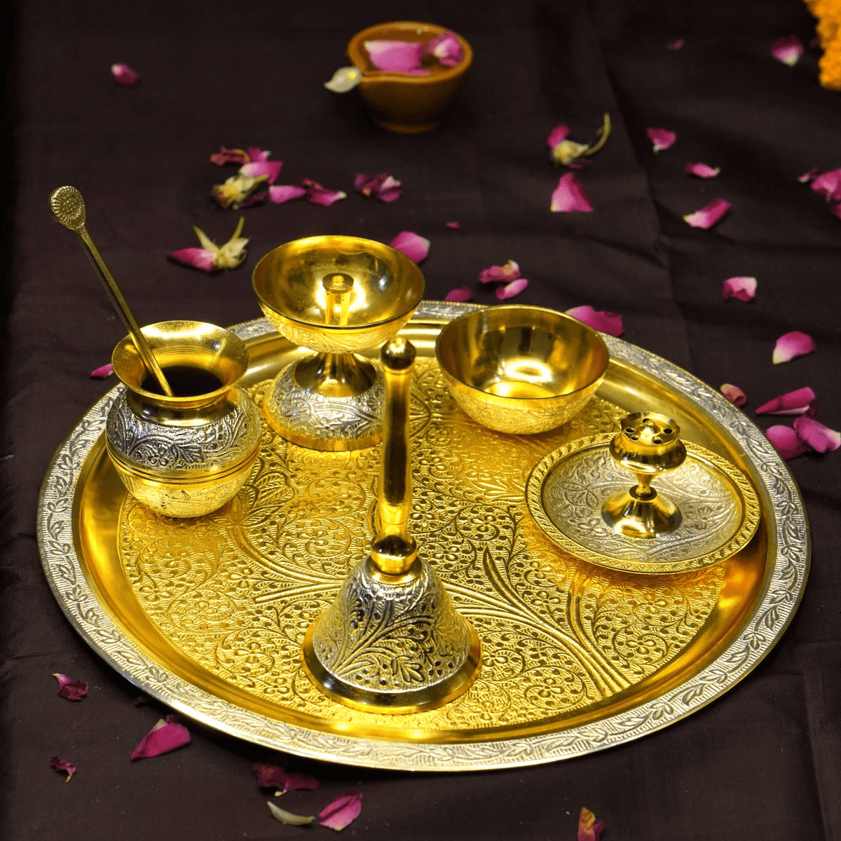 SILVER LOTA